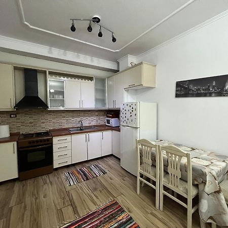 Sjsjksdbbd Apartment Tirana Exterior photo